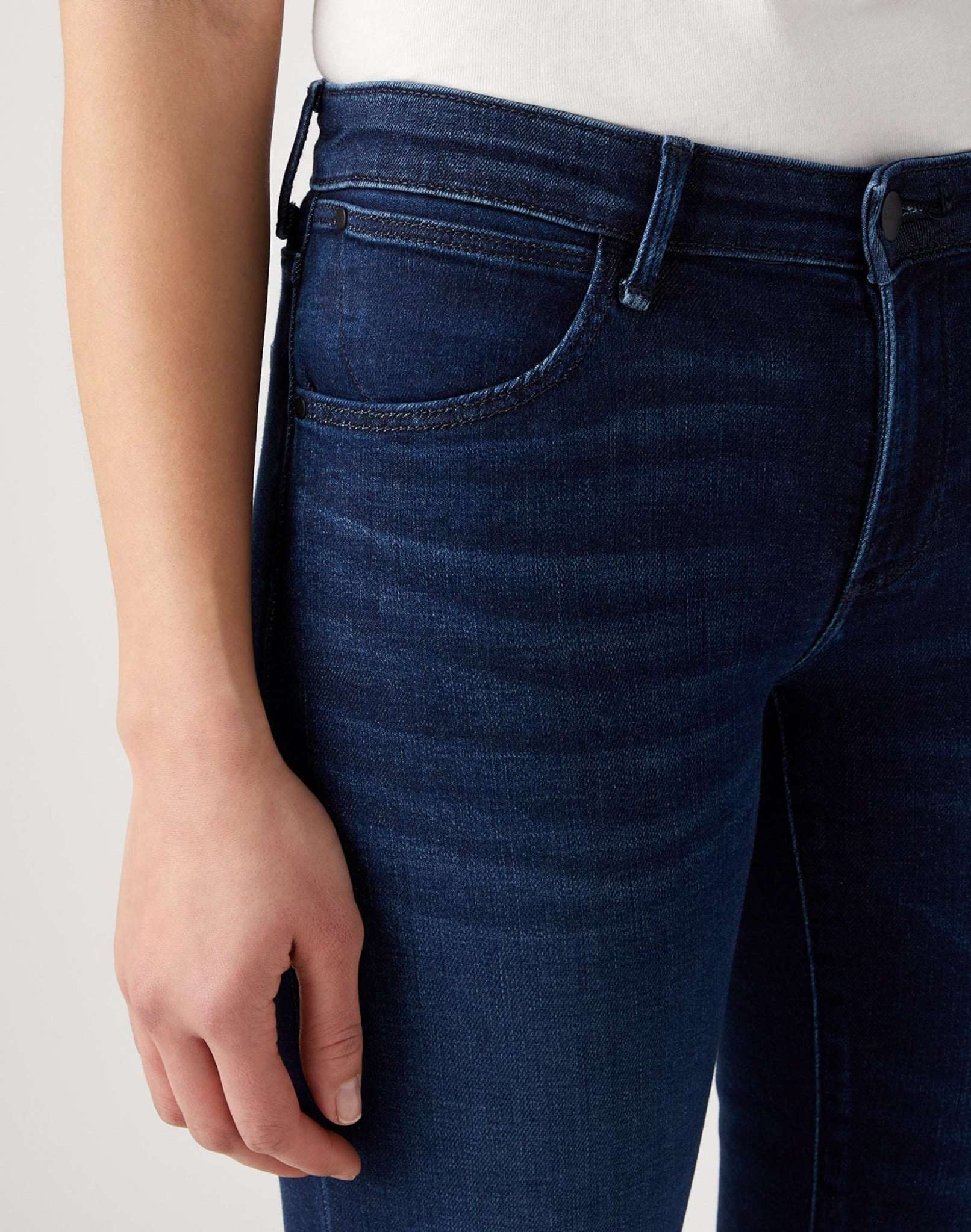 Bootcut dans Nightshade – Image 3