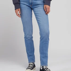 Elly en conversation à mi-parcours