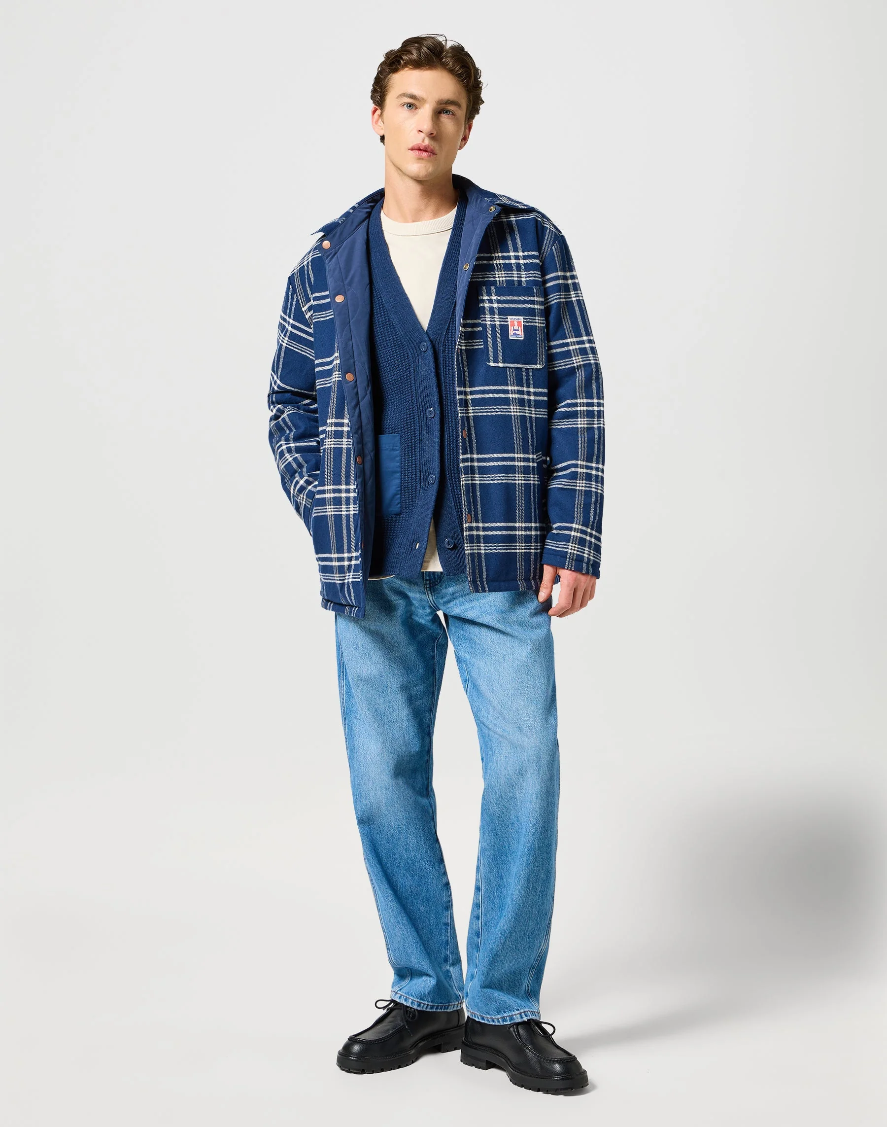 Tee solide à manches courtes en blanc vintage – Image 3