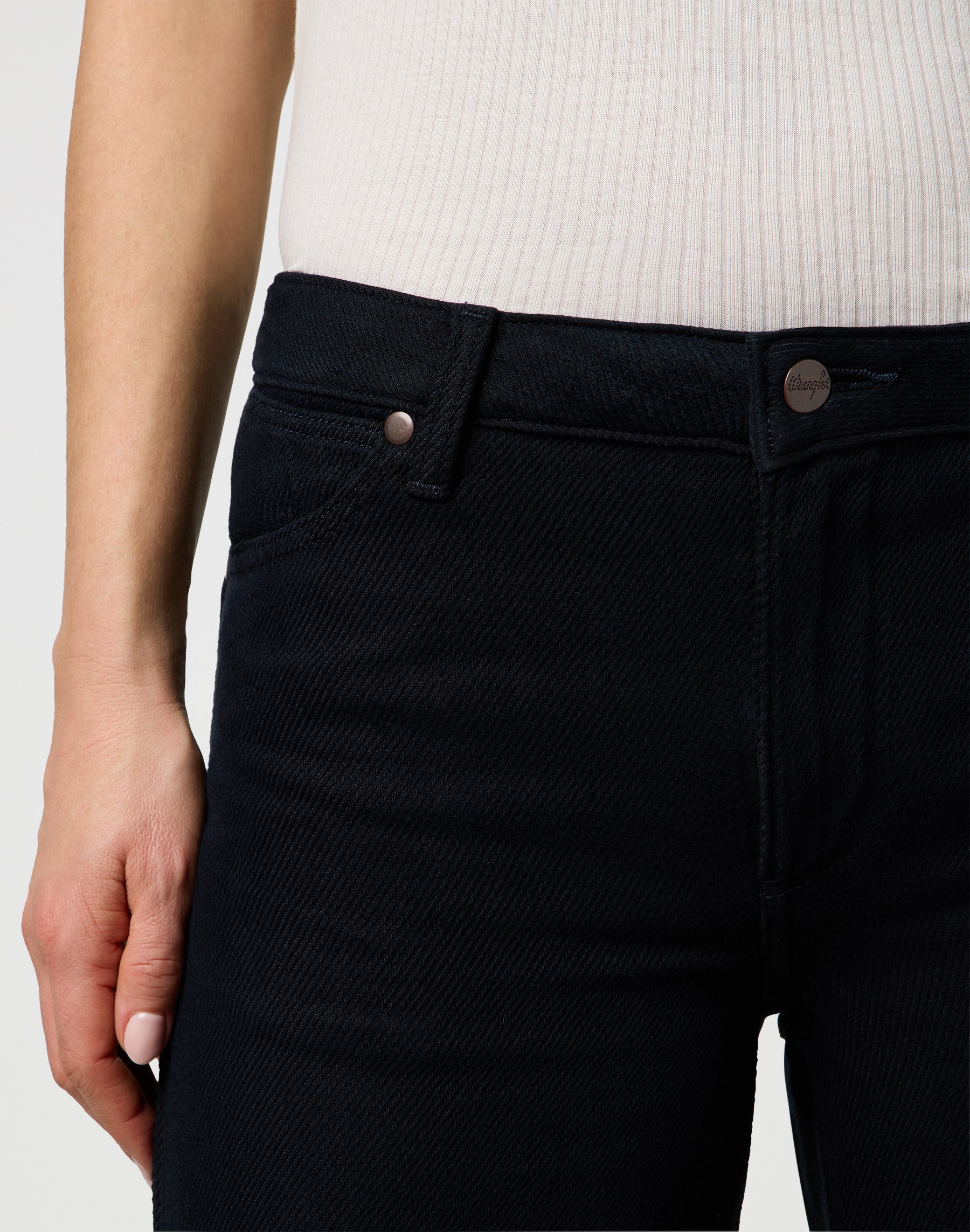 World Wide in Cobalt Crush – Image 5