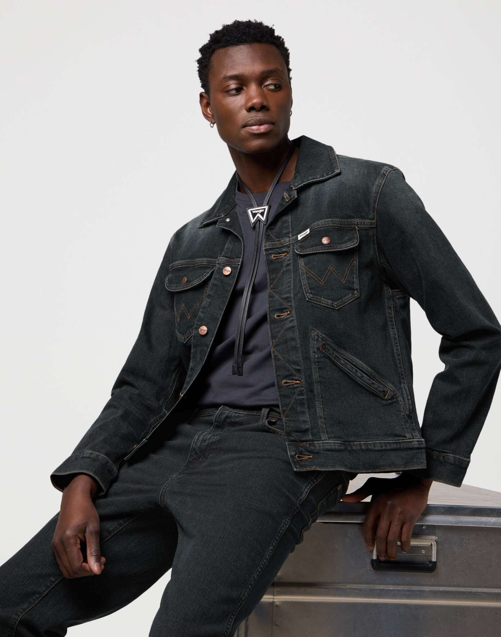 124Mj dans Nightfall – Image 6