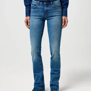 Bootcut en Rustler Wash