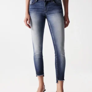 Wonder Cropped Skinny Push-Up en Dark Wash