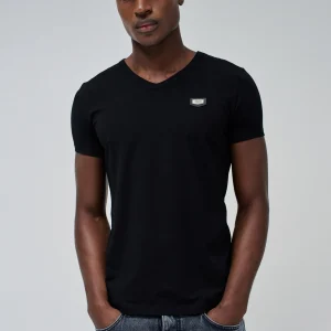 T-shirt Vneck Cotton Lycra Metal Badge en noir