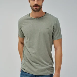 T-shirt V Neck Raw Edge Slim Fit en vert moyen