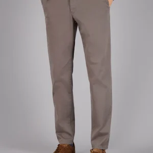 BENITO Chino en beige foncé