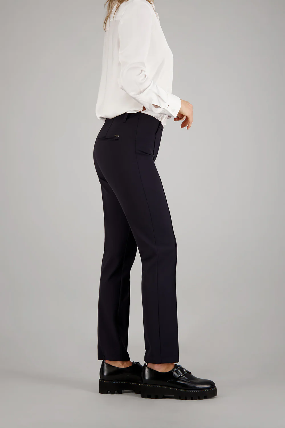 ZENE61 Pantalon en marine – Image 3
