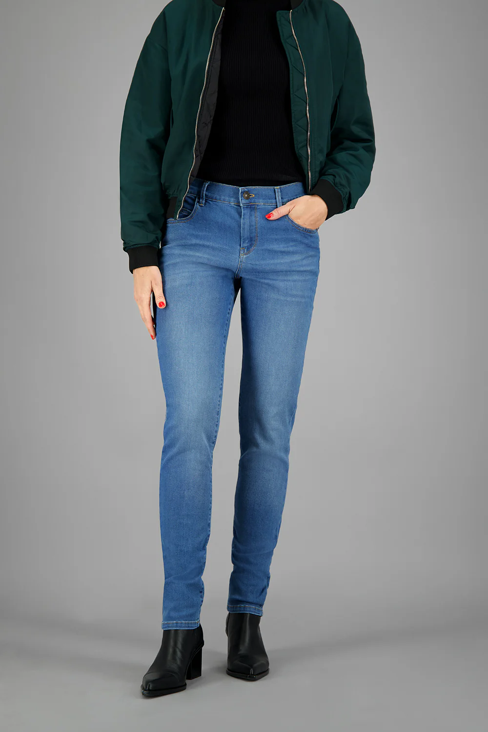 ZURI122 Jeans en stone used