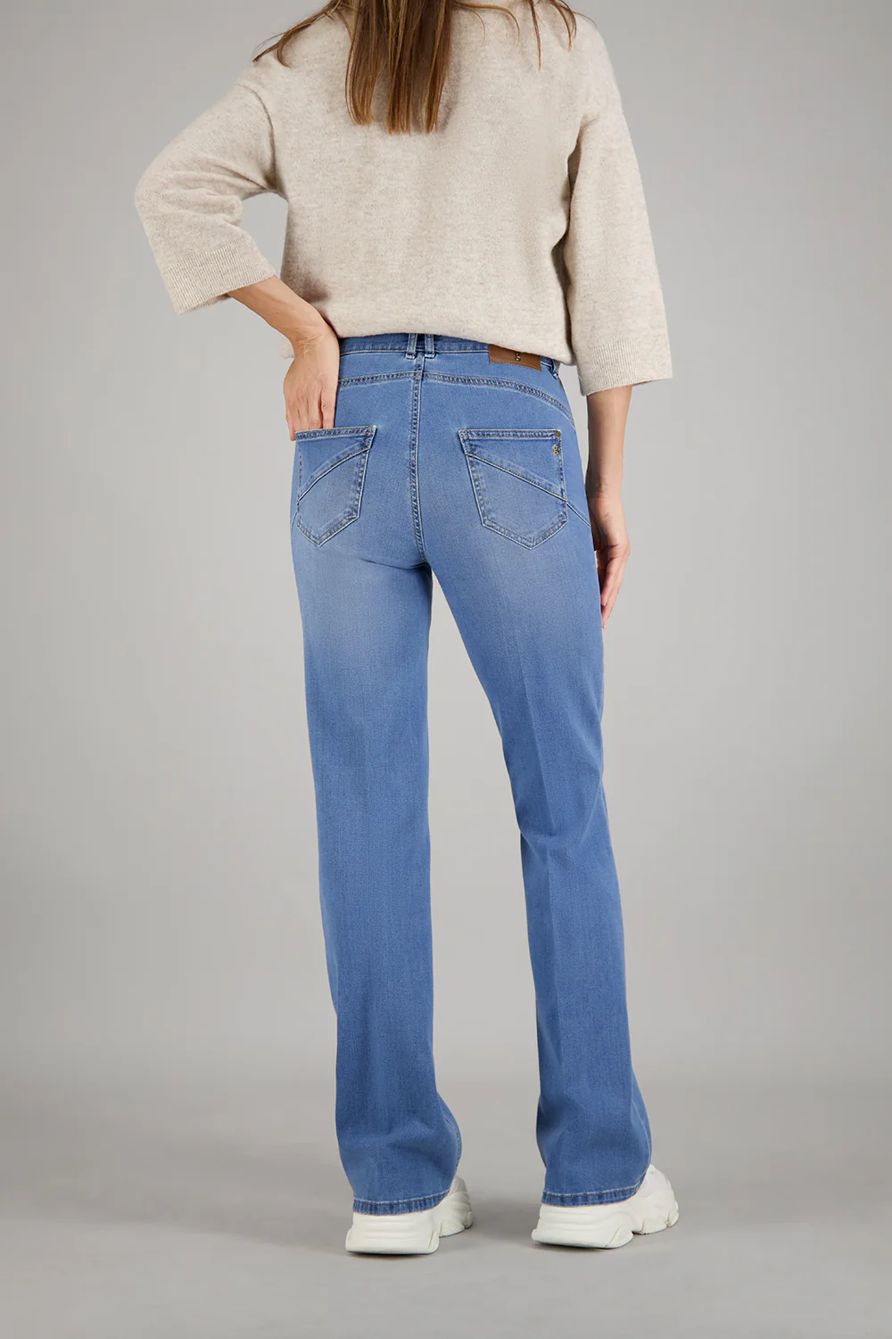 ZURI126 Jeans en stone used – Image 2