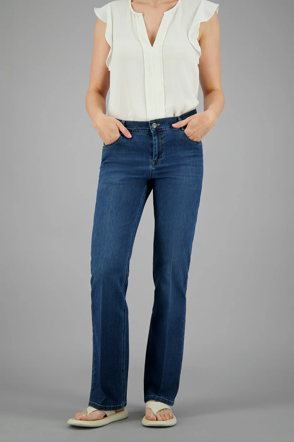 ZURI126 Jeans en Dark Rinse Used