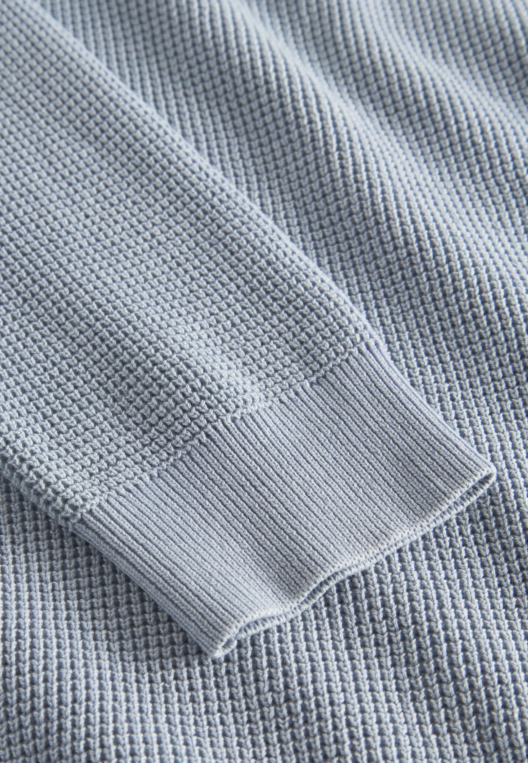 Roundneck-Washed in Sky – Image 4