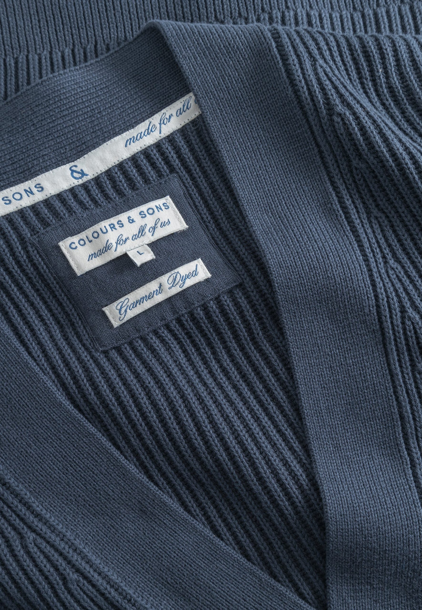 Cardigan-Rib Washed en Midnight – Image 2