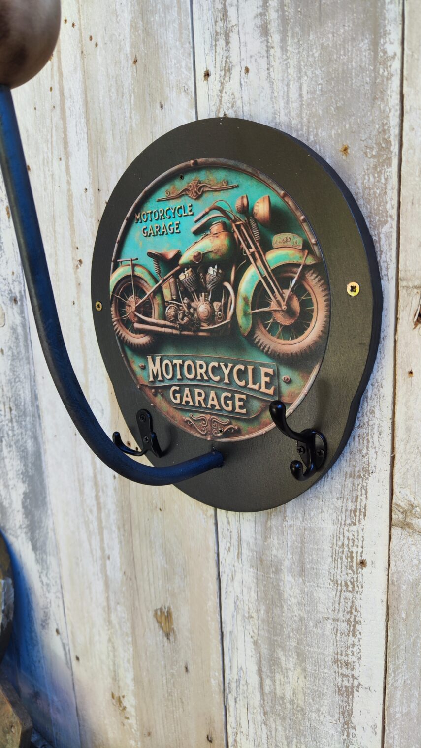 Porte-casque mural fun Smiley – Support casque moto avec boule sculptée main + plaques métalliques interchangeables – Image 6