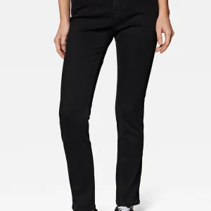 Sophie dans Smoke Super Shape