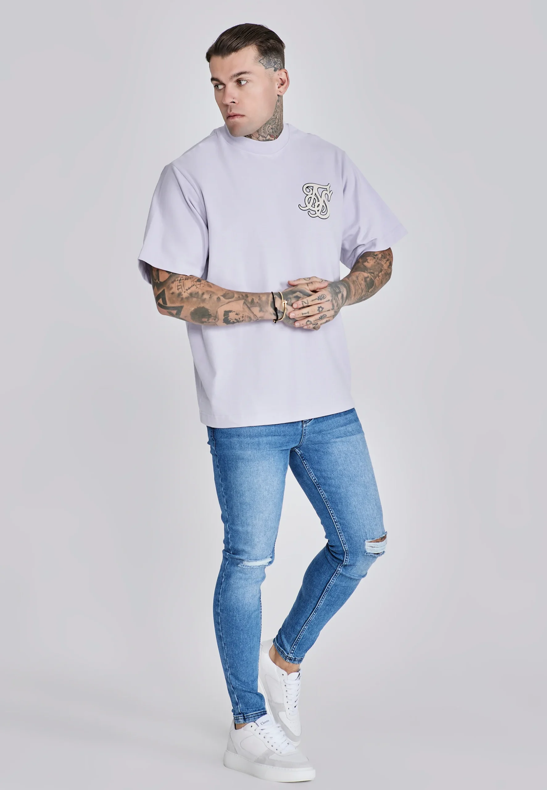 T-shirt surdimensionné en violet – Image 4