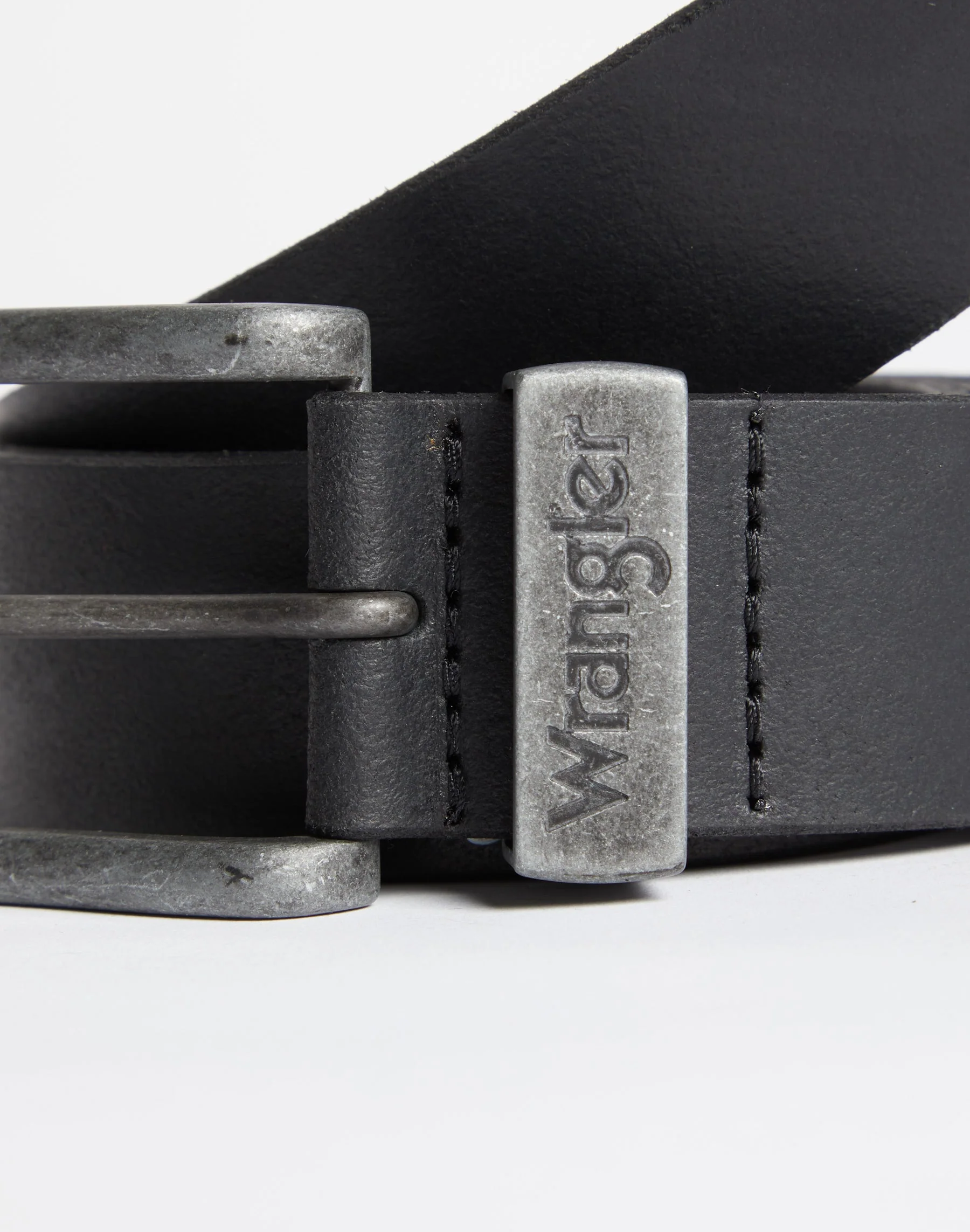 Ceinture en boucle métallique en noir – Image 3