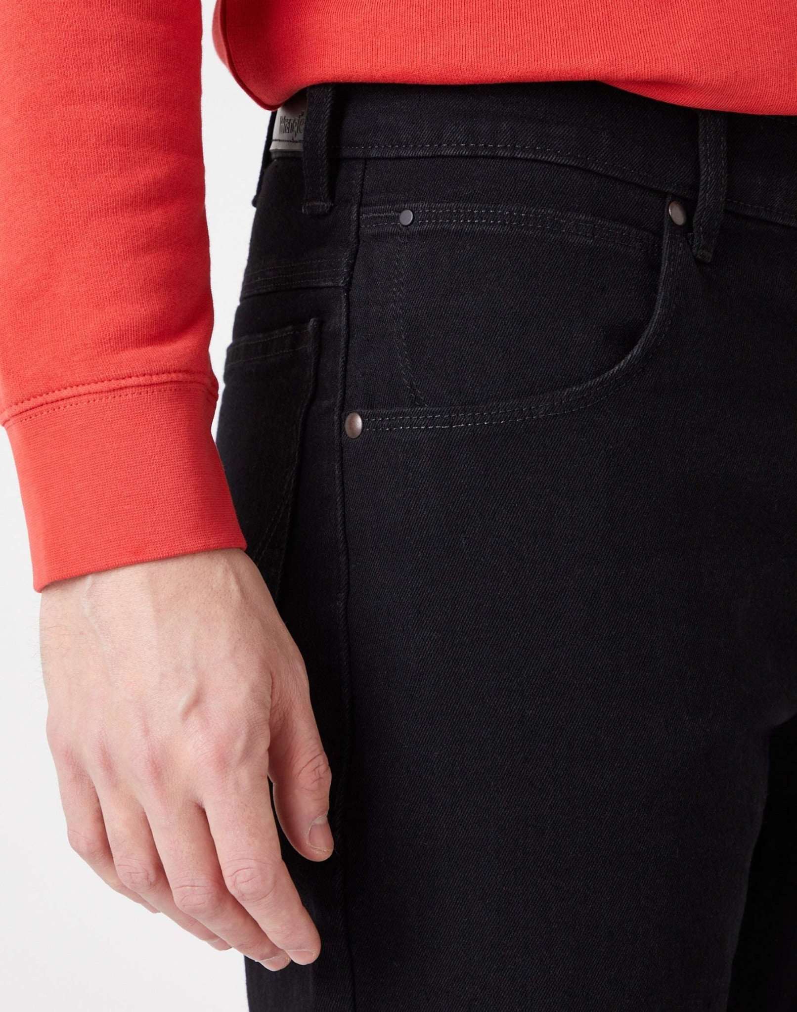 Straight Low Stretch dans Black Rinse – Image 4